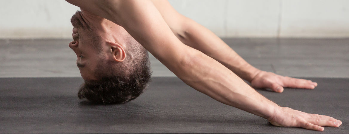 Varför yoga gör stor skillnad för män