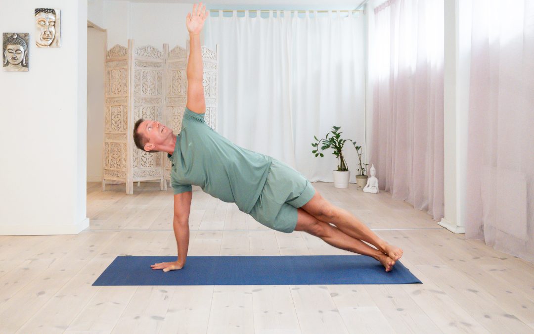 Stark bål med Iyengaryoga – bygg stabilitet som hjälper dig i vardagen